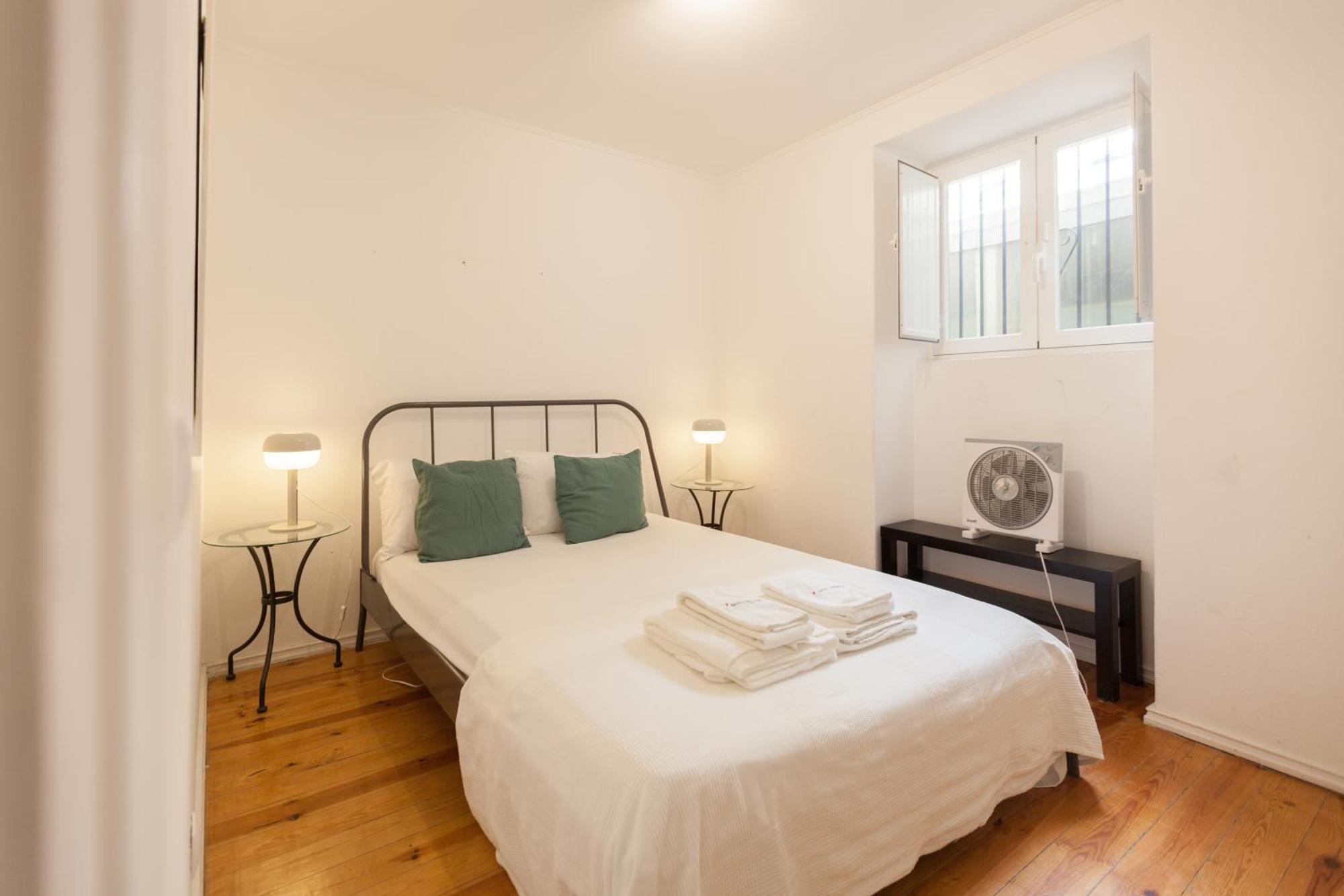 Flh - Central Flat In Bairro Alto Лиссабон Экстерьер фото