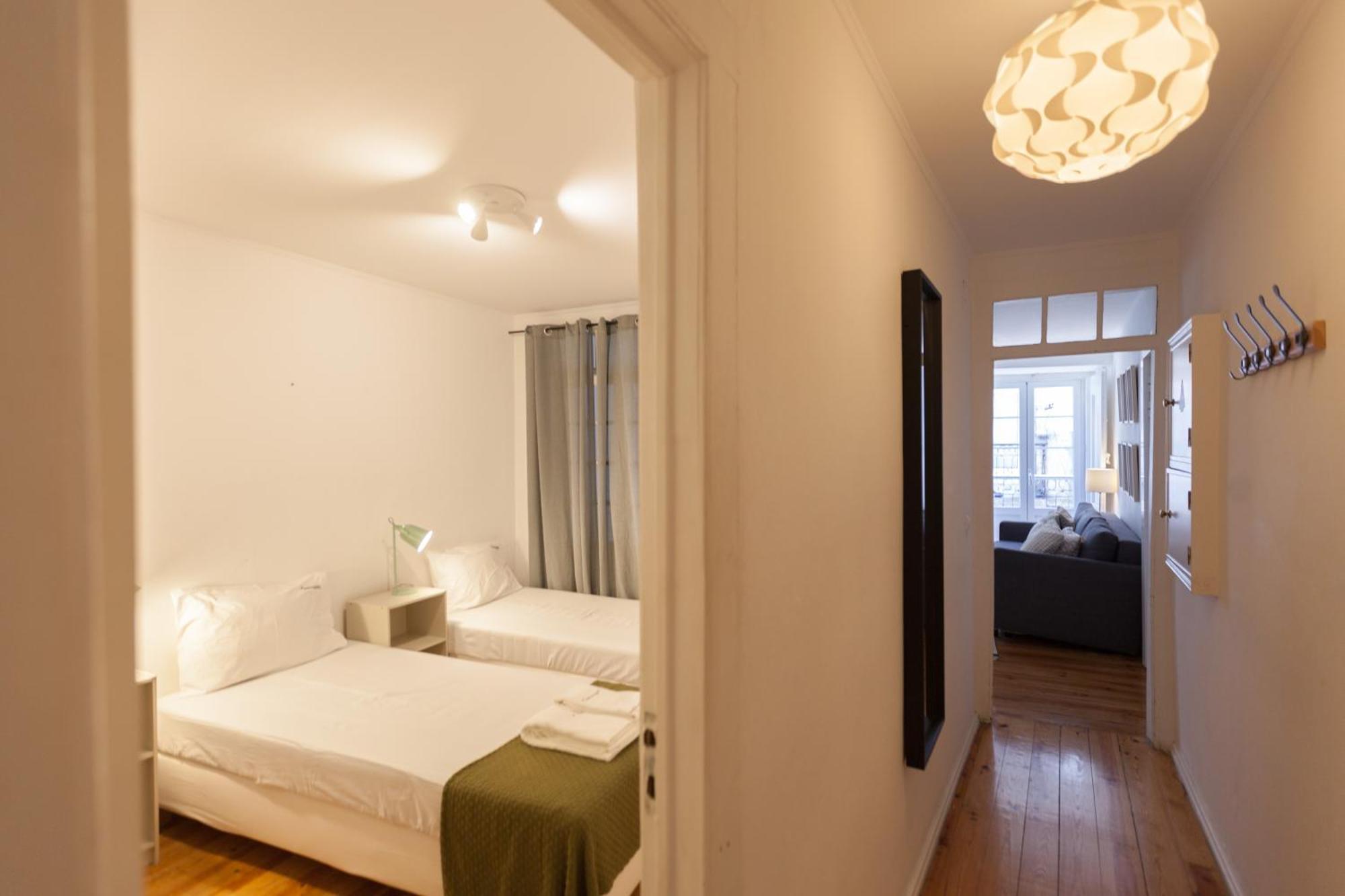 Flh - Central Flat In Bairro Alto Лиссабон Экстерьер фото